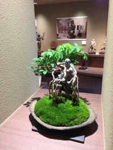 イスムのインテリア仏像で「仏像盆栽」を制作！表参道店で展示中です